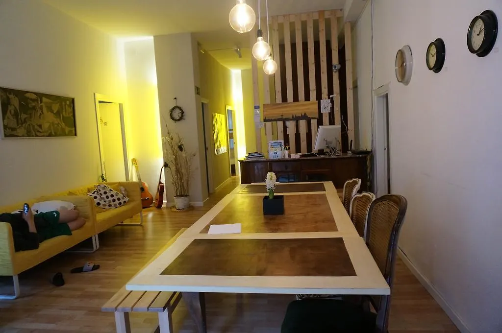 Albergue Camino B&B Barcelona Espanha