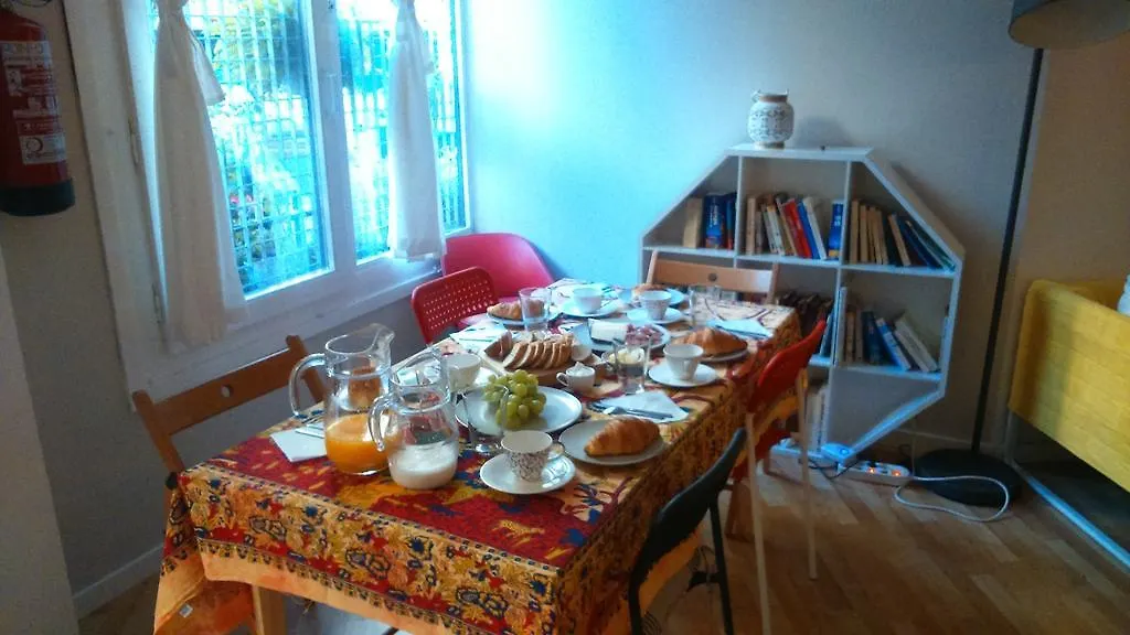 Camino B&B Barcelona Albergue