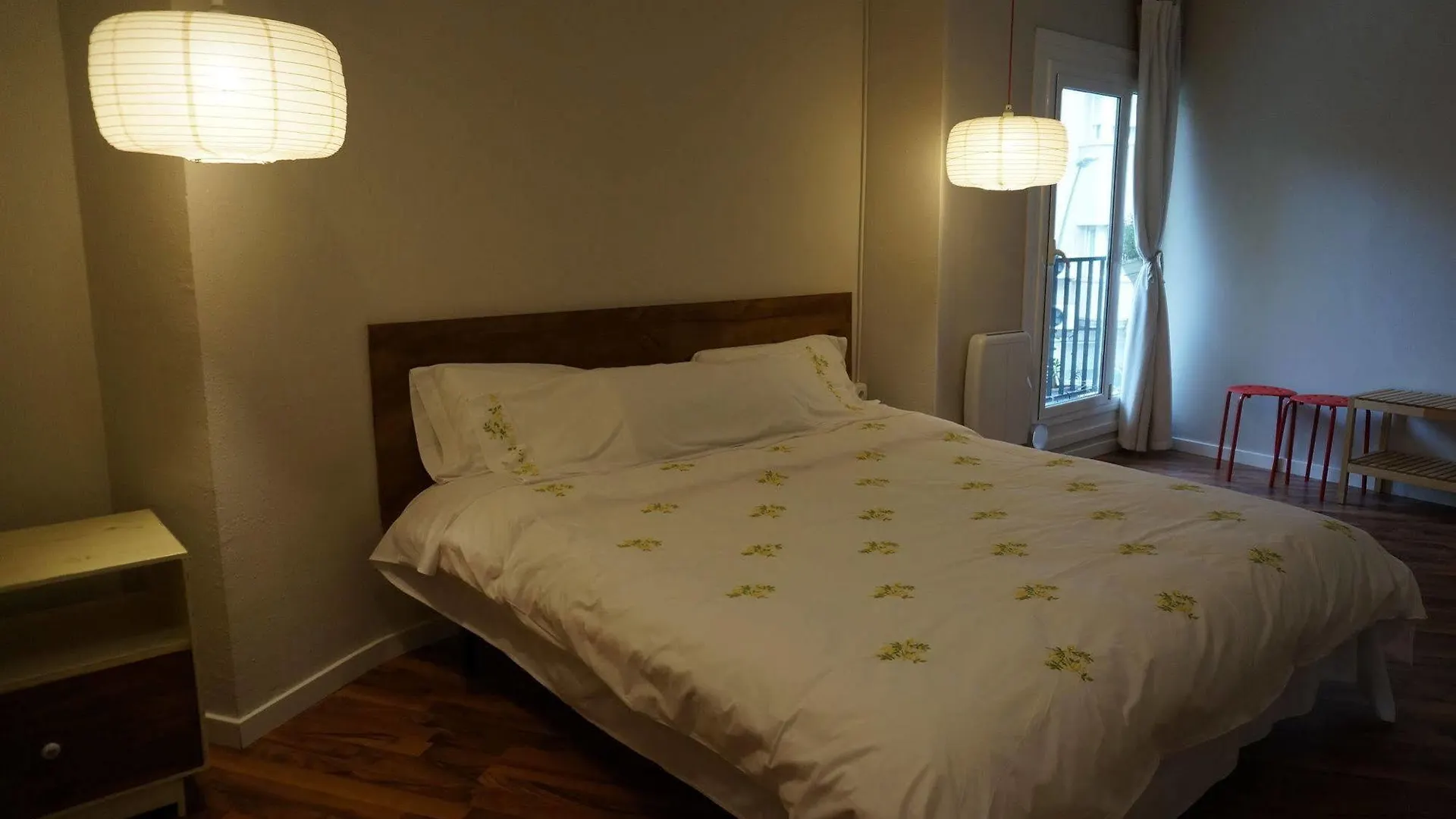 Camino B&B Barcelona Albergue